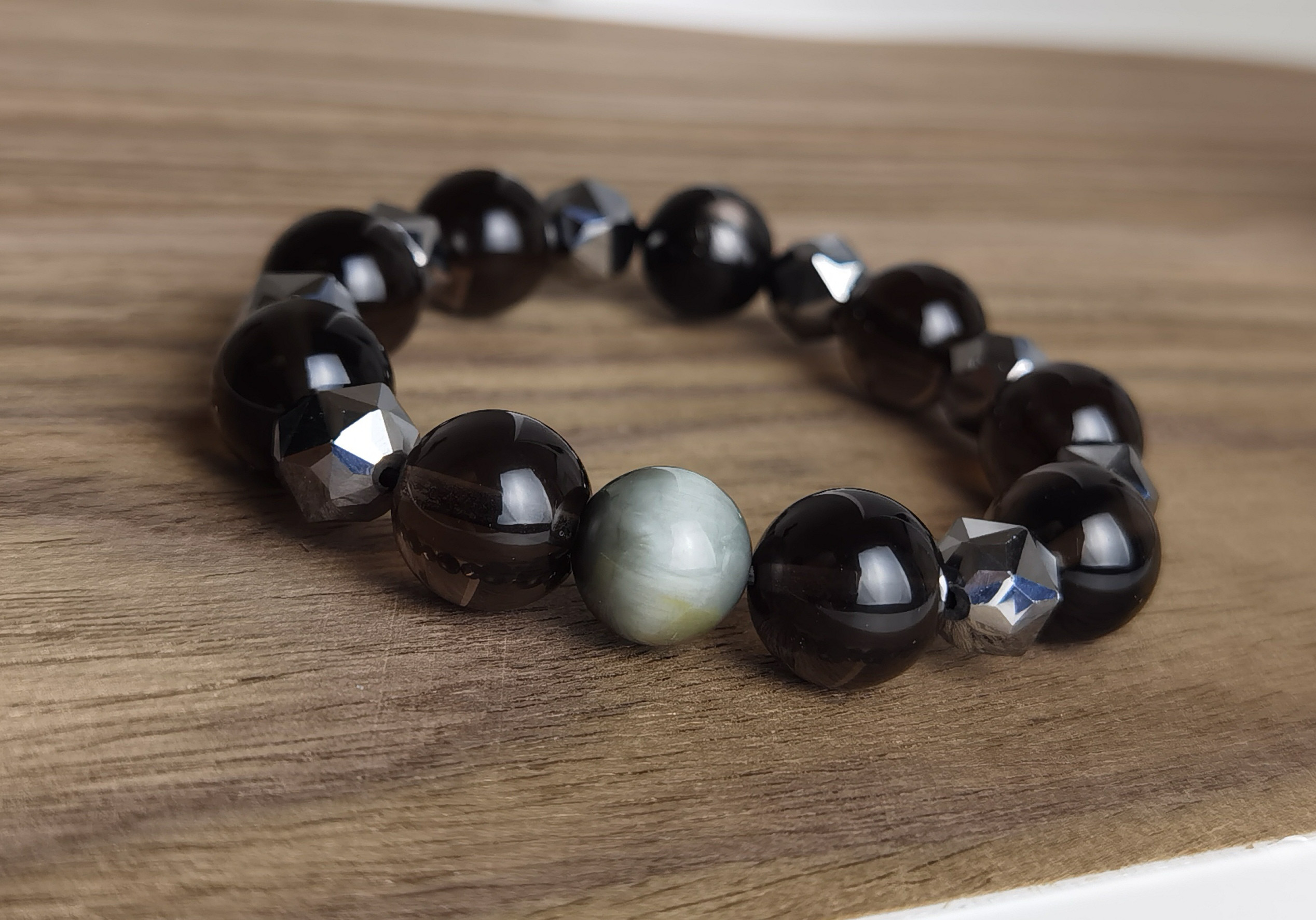 「父親の智慧 - 運命を導く四石ブレスレット」天然石 ハイパーシーン（金・運石）守り石☆パワー天然ストーン