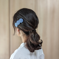 ◇刺繍レザーヘアバレッタ『ぐるぐる』◇※「水色／黒」を選択して下さい。 6枚目の画像