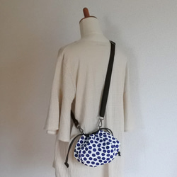 ［送料無料］巾着ポシェット青ドット 3枚目の画像