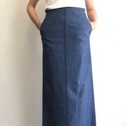 夏に涼しげなブルーシャンブレーデニムタイトスカート タイトスカート 