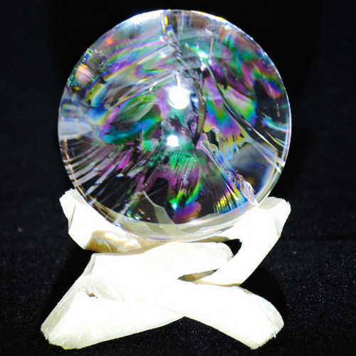 ☆ヒマラヤ産 極上!☆虹の水晶玉46mm/140g+台座付☆レインボー ☆ヒマラヤ産 極上!☆虹の水晶玉46mm/140g+台座付☆レインボー