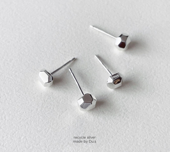 リサイクルシルバー　小石ピアス_Silver 2枚目の画像