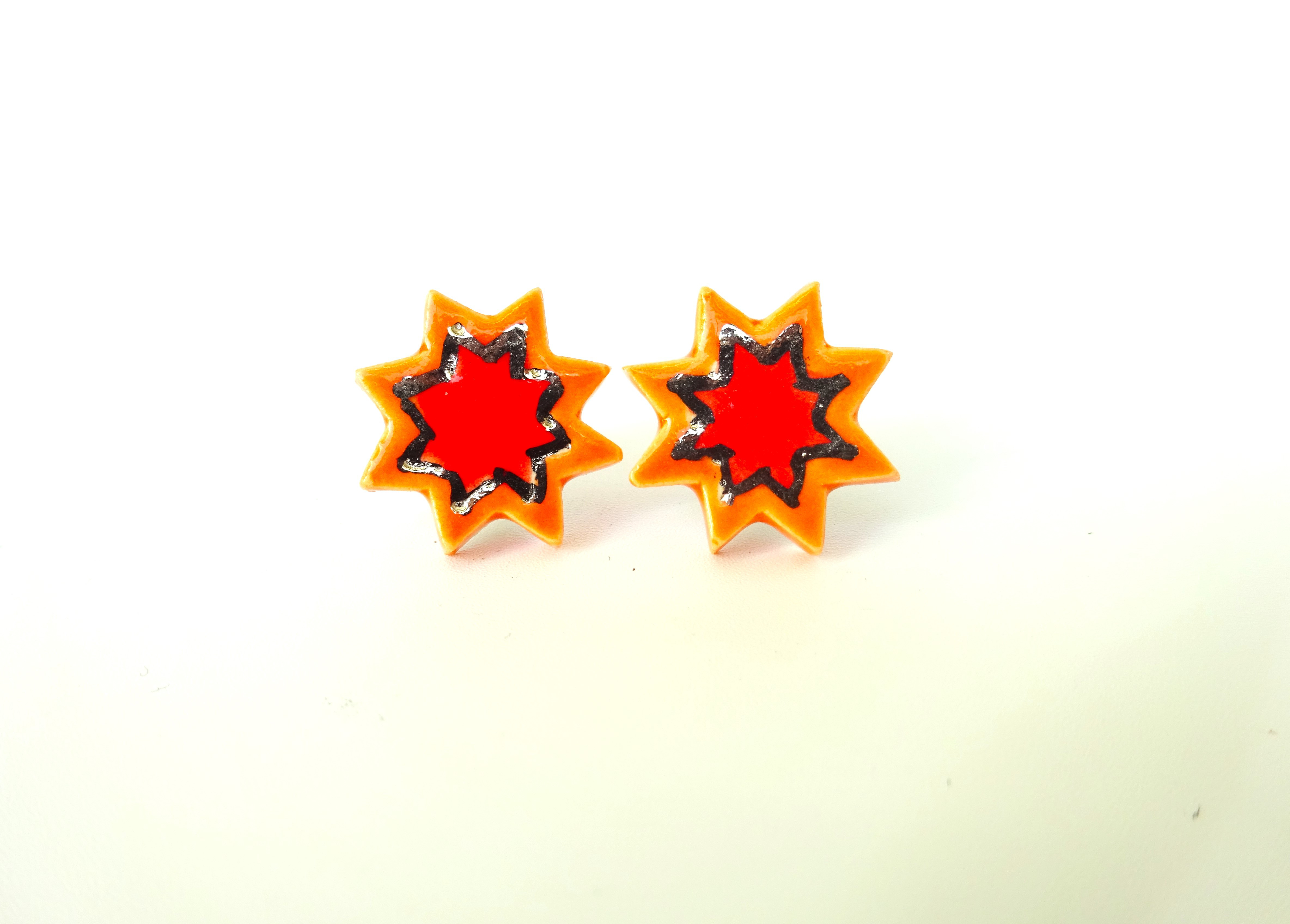 hanabiピアス／イヤリング(オレンジ）