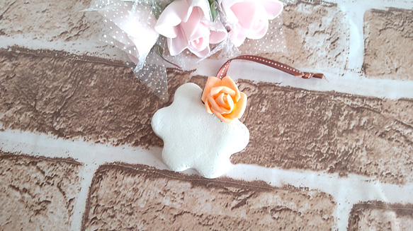 シンプルお花のアロマストーン～３点セット～ 3枚目の画像
