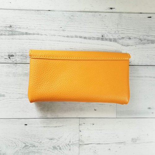 長財布（マスタードイエロー・シボ） ポーチのようなふっくら長