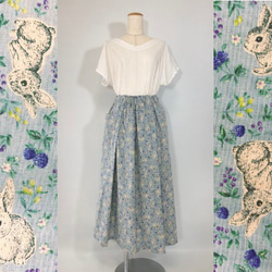 うさぎ　綿100　スカート　83ｃｍ丈　ブルー系　ゴムウエスト　フリーサイズ 1枚目の画像