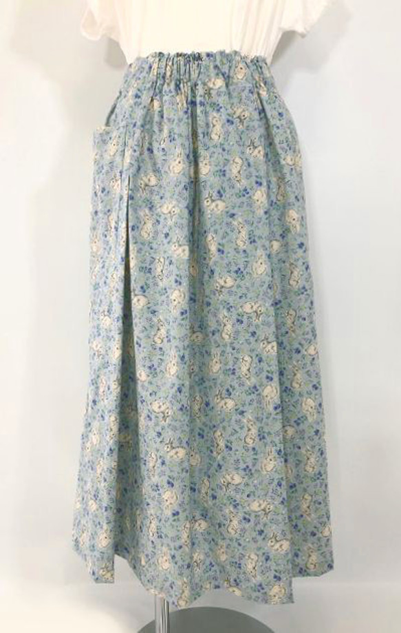 うさぎ　綿100　スカート　83ｃｍ丈　ブルー系　ゴムウエスト　フリーサイズ 2枚目の画像