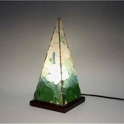 シーグラスのランプ　ピラミッドランプ L-18 3枚目の画像