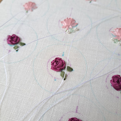 艶やかなバラ　リボン刺繍　イヤリング/ピアス 17枚目の画像