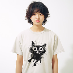 Run! Kitty! Run!-2 Ｔシャツ　男女兼用 1枚目の画像