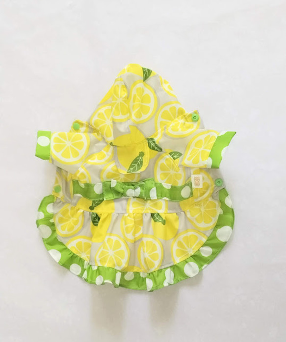 レモン柄のドレスレインコート（３号サイズ） 2枚目の画像