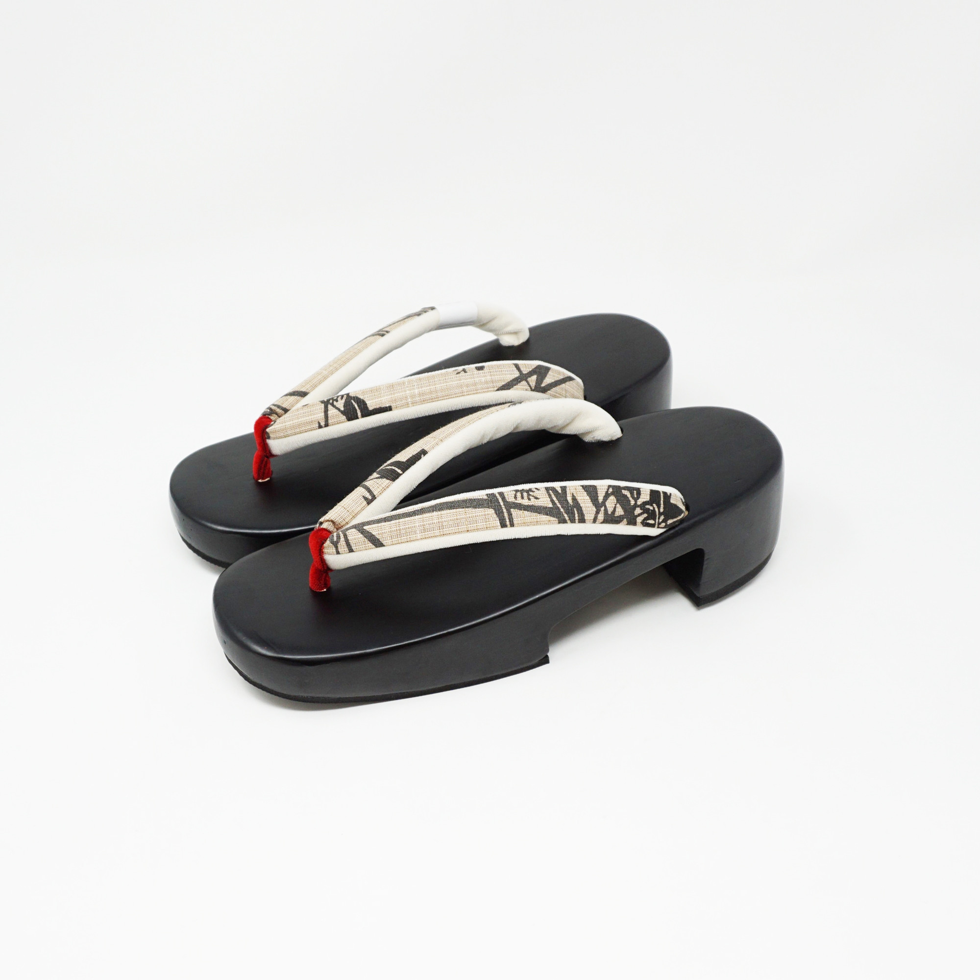 一本たも　　杜松黒塗り仕上げ。9寸 一本たも杜松黒塗り仕上げ。9寸