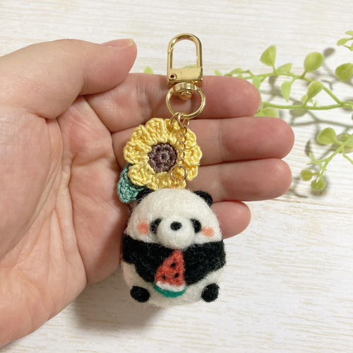 羊毛フェルト 作品 うまし 水泳特訓中のパンダちゃん 【バラ売り可】