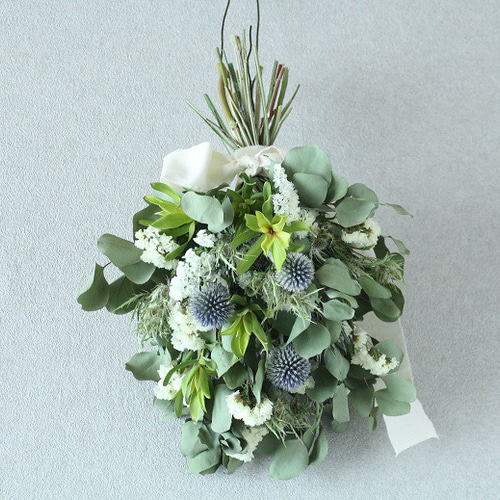 ルリタマアザミのドライフラワースワッグ ドライフラワー I Bee