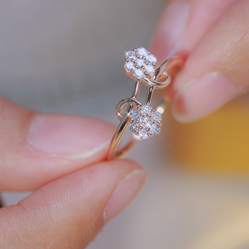 天然ダイヤモンドリング0.3ct k18