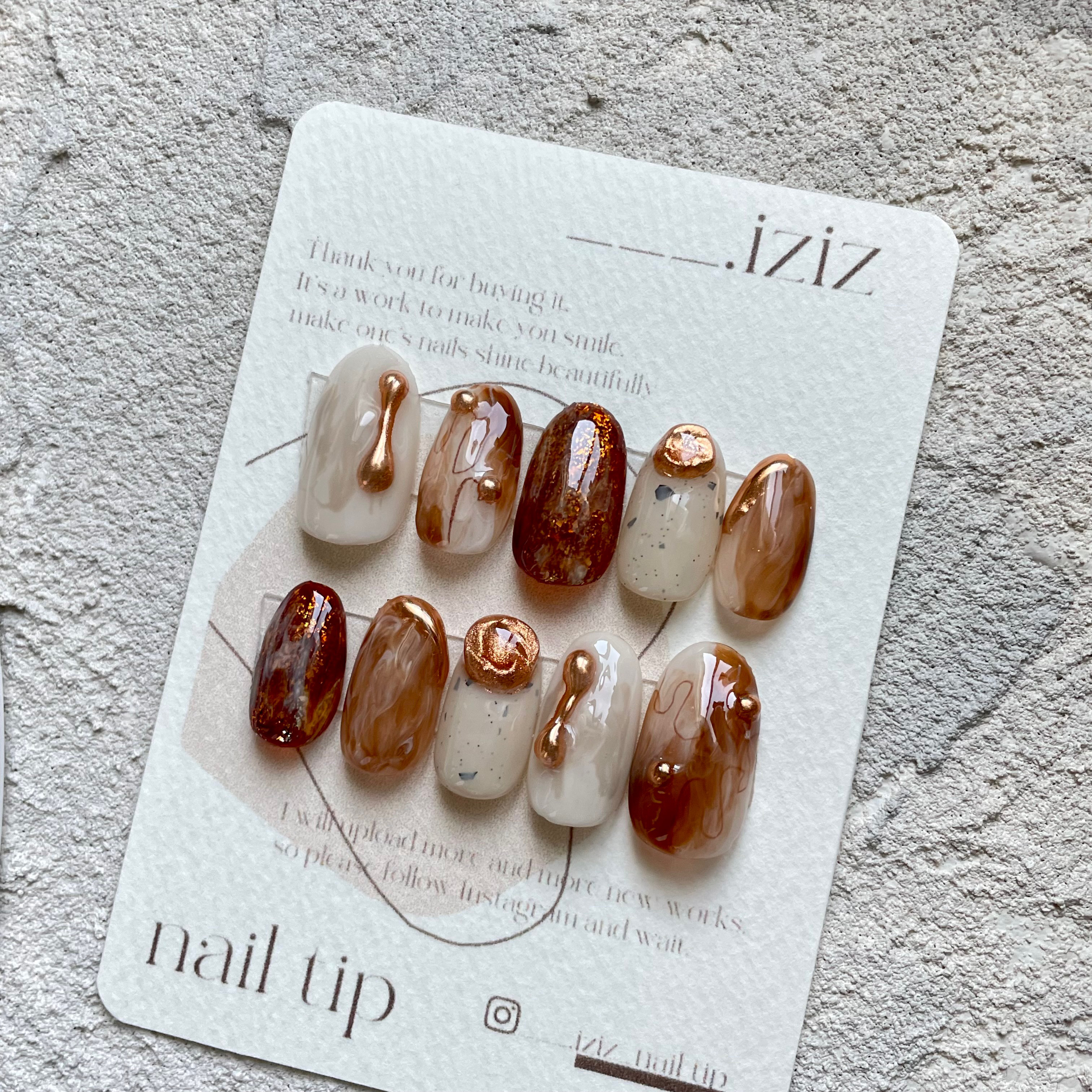 ブラウンニュアンスネイルチップ ネイルチップ（つけ爪） ___