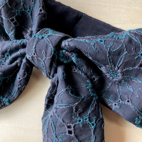 ネッククーラー サッカー生地 バラ柄 刺繍 ミントグリーン ハンドメイド 3d4ce270e7eeb27ce07d470c294c23