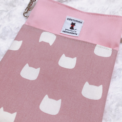 １６００．大人可愛い　パステルカラーの猫ちゃん柄　スマホショルダー　くすみピンク　刺繍タグ(白)付　ポシェット　　再販１ 5枚目の画像