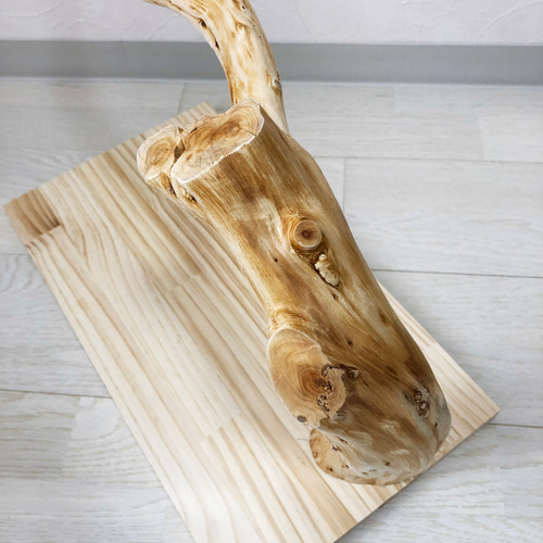 流木円柱型置物 温泉流木】渋い柱と割れ丸太流木のレトロ壁掛けラック ウォールラック