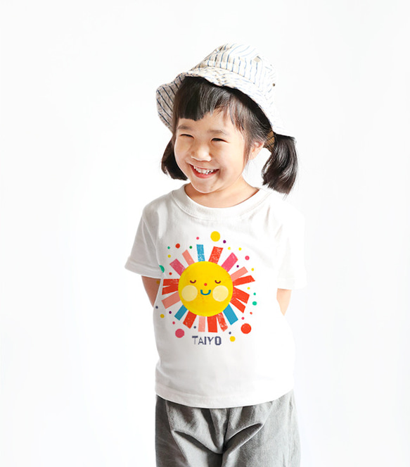 名入れ　名前入り　 キッズTシャツ（太陽SUNSUN） 2枚目の画像