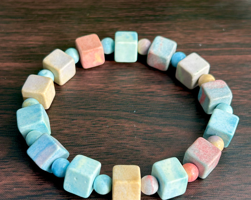 万能の力～ マカロンアラシャン アゲート キューブ（スクエア）型