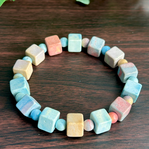 万能の力～ マカロンアラシャン アゲート キューブ（スクエア）型