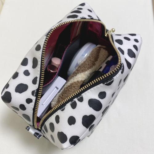 マチ幅選べる！ダルメシアン柄/化粧ポーチ/コスメポーチ/前ウエット