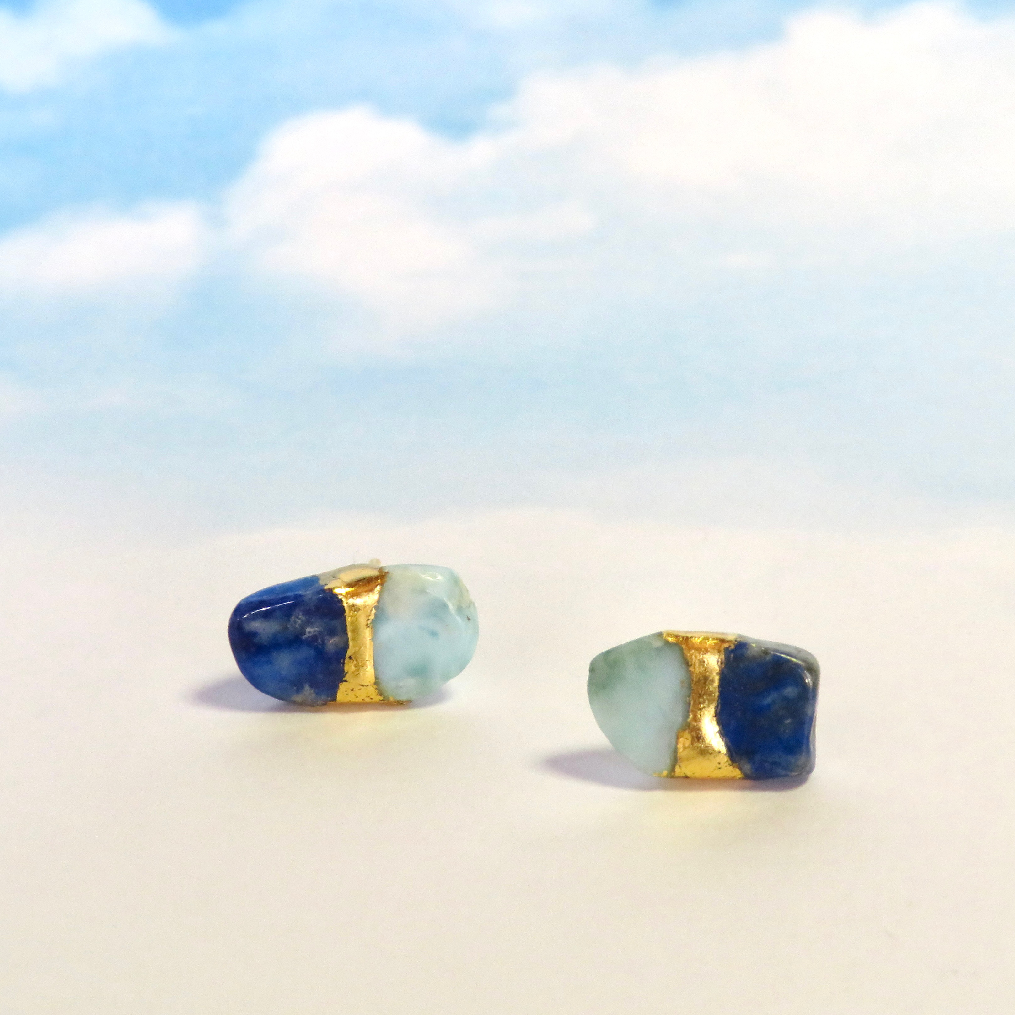空のあお・海のあお◆ラピスラズリ×ラリマー／金継ぎピアス／M〜L　size