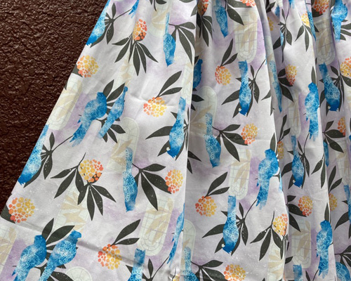 45R 鳥柄のスカート 45R 鳥柄のスカート