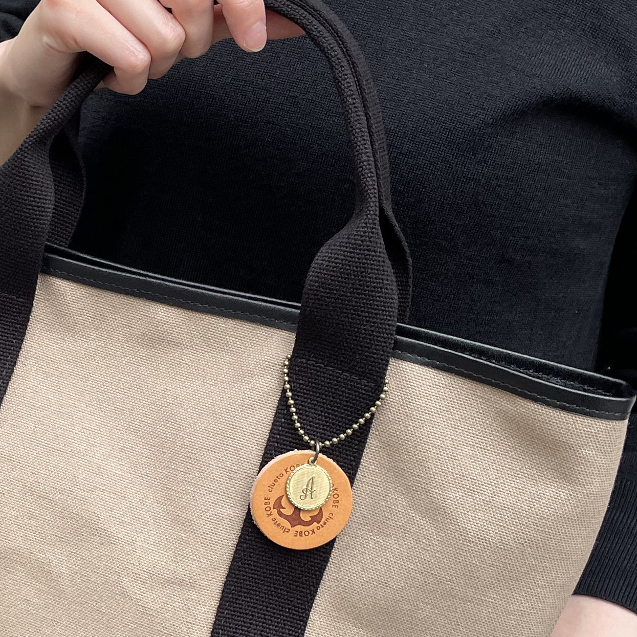 通勤通学お出かけに！A4も入る頼れる私の相棒トートバッグ　いつものトートM：マッシュルーム×クロ×Pクロ＜受注製作＞