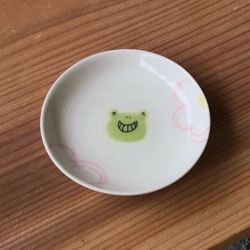 FRANZ フランツ 皿 菓子器 盛り皿 飾り皿 カエルシリーズ（H.P.