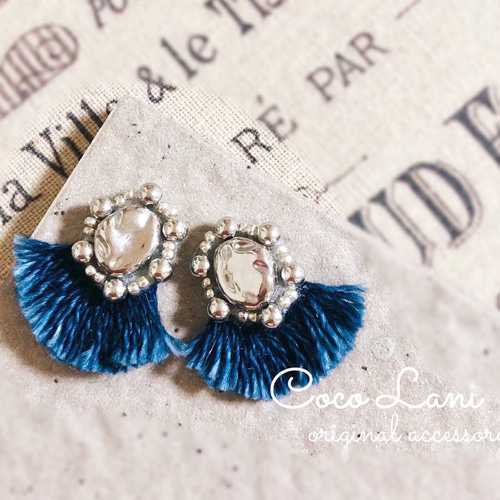 ビーズ刺繍 シルバー インディゴ デニムフリンジ ✿ ピアス イヤリング  