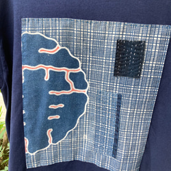 1985 size M 襤褸　リメイク　tシャツ 藍染め　藍染　筒描き　印半纏　古布　パッチワーク　刺し子　ヴィンテージ 2枚目の画像