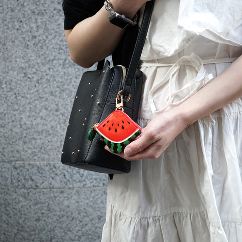 ナスカン付きミニチュアL字ファスナー小銭入れ／カットスイカ（牛革製