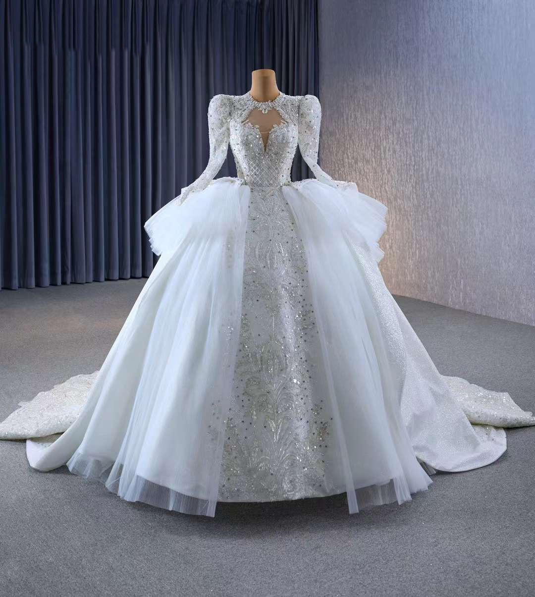 ドレスプロダクション　ウェディングドレス　Mサイズ 1万円台からのウエディングドレス♪オーダーメイド、二次会、前