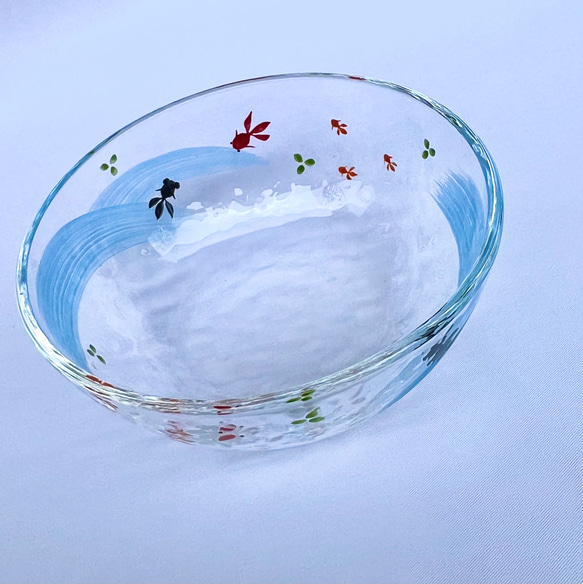 金魚　ガラス鉢　中サイズ 3枚目の画像