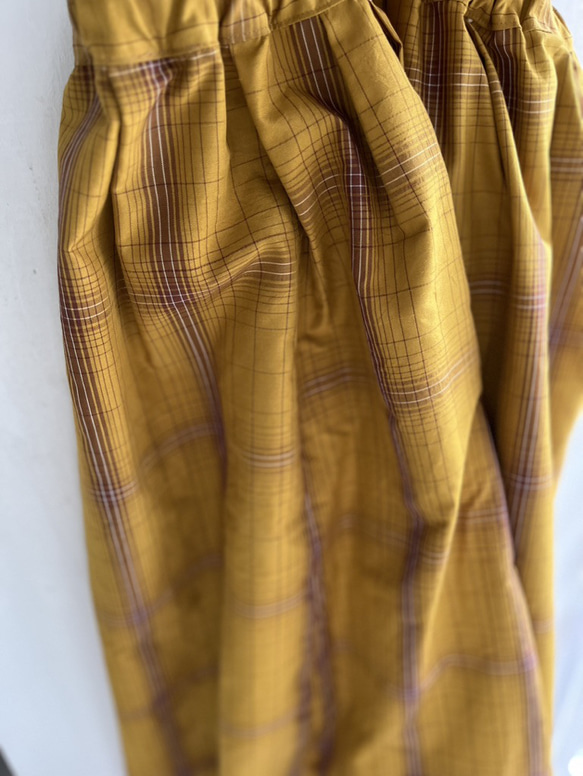 セミオーダー　１点もの　黄八丈風紬リユース   ギャザーマキシスカート　（ご希望丈長さでのお渡し） 4枚目の画像