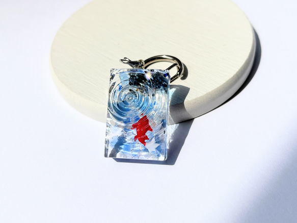レジン 金魚キーホルダー f05d38ffe10384164cb87bccd8de71