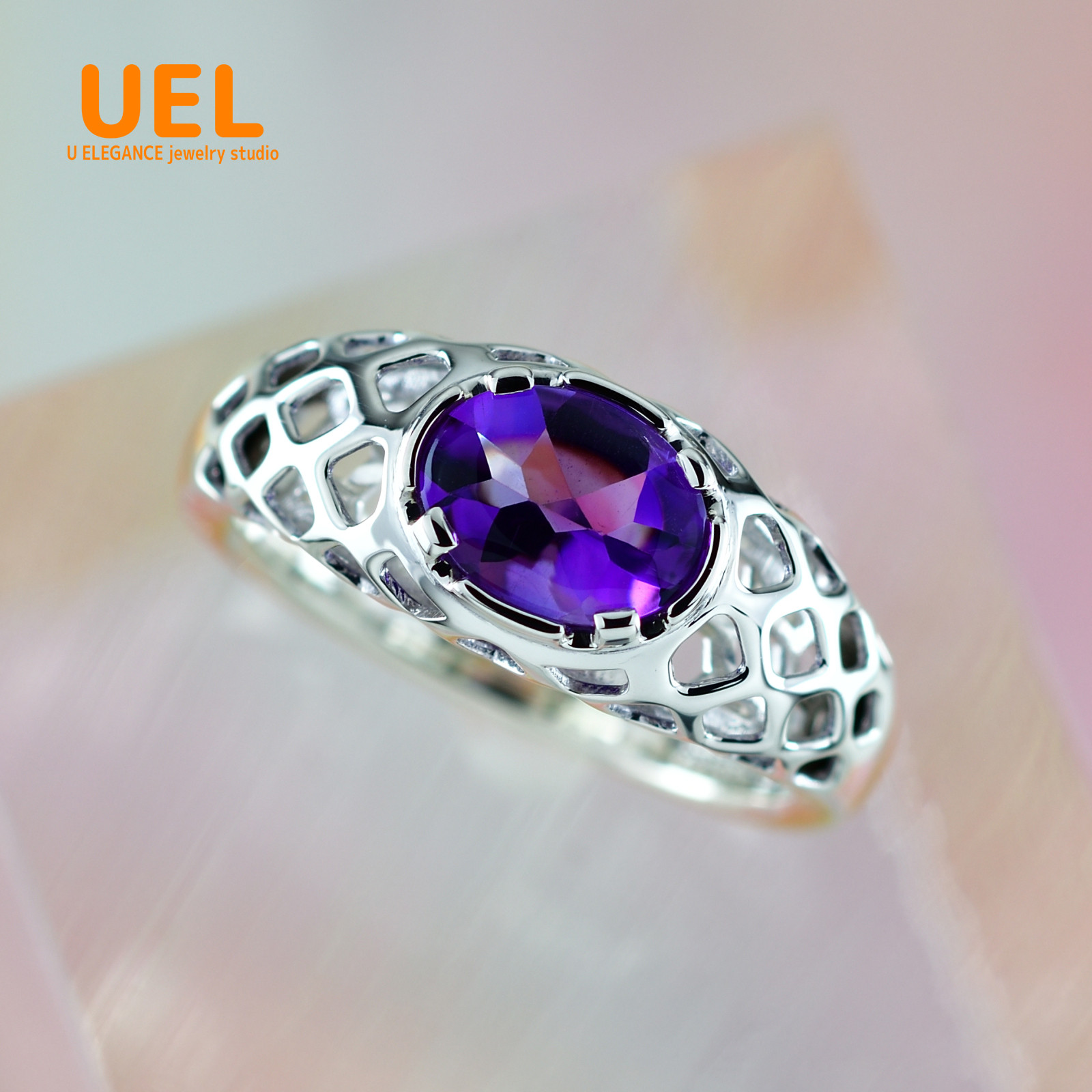 アメジスト　8×６ｍｍ　バフトップ　シルバー　透かしリング