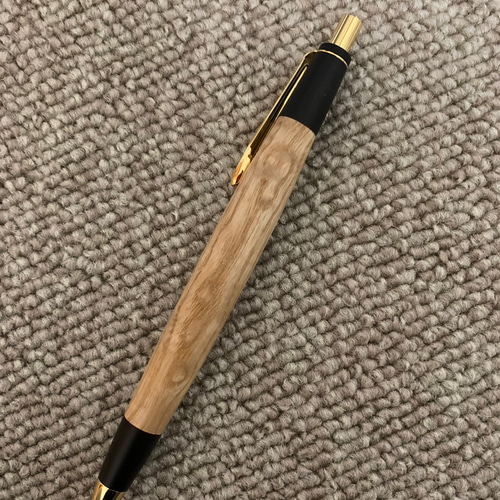 ペント　TechDraw2 8角軸　紅欅玉泡杢 タモ泡杢 シャープペンシル 木軸 ペン・筆記用具 キツツキ 通販
