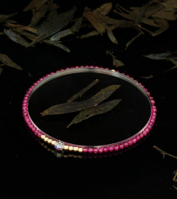 輕奢風紅剛玉14K包金 GF Swarovski 配珠水晶手鍊 ( Pink Corundum Bracelet ) 第4張的照片