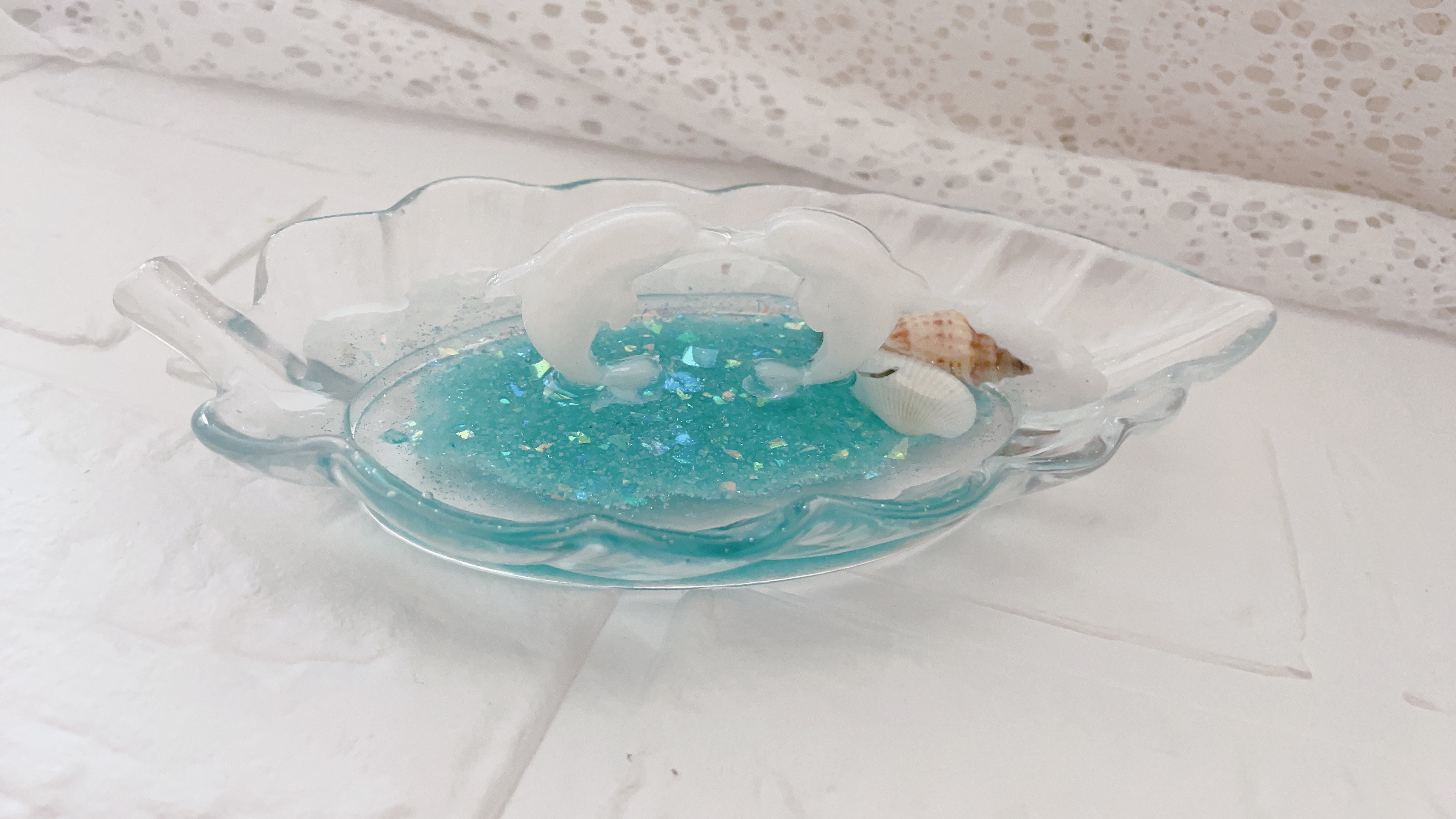 エポキシレジンイルカの置物、夏の着物、かわいい置物です