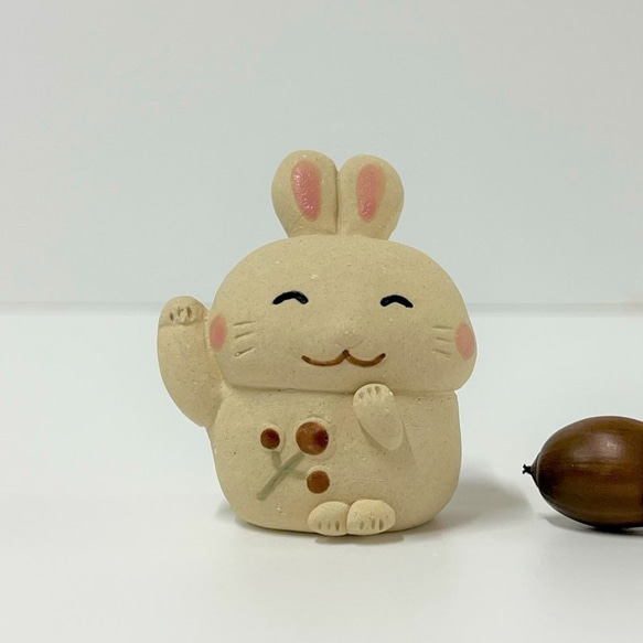 うふっ招きうさぎ　Ｏ-305-1　陶製　/Rabbit/兔子 2枚目の画像