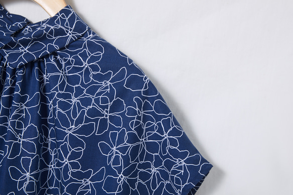 質感精緻意大利面料花卉印花100%棉法式袖襯衫230705-1 第3張的照片