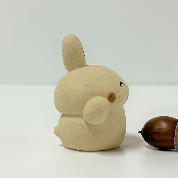 ばぶばぶー招きうさぎ　Ｏ-306-1　陶製　/Rabbit/兔子 3枚目の画像
