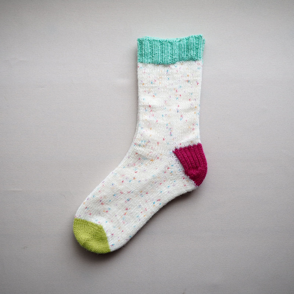 手編みの靴下（REGIA） 1枚目の画像