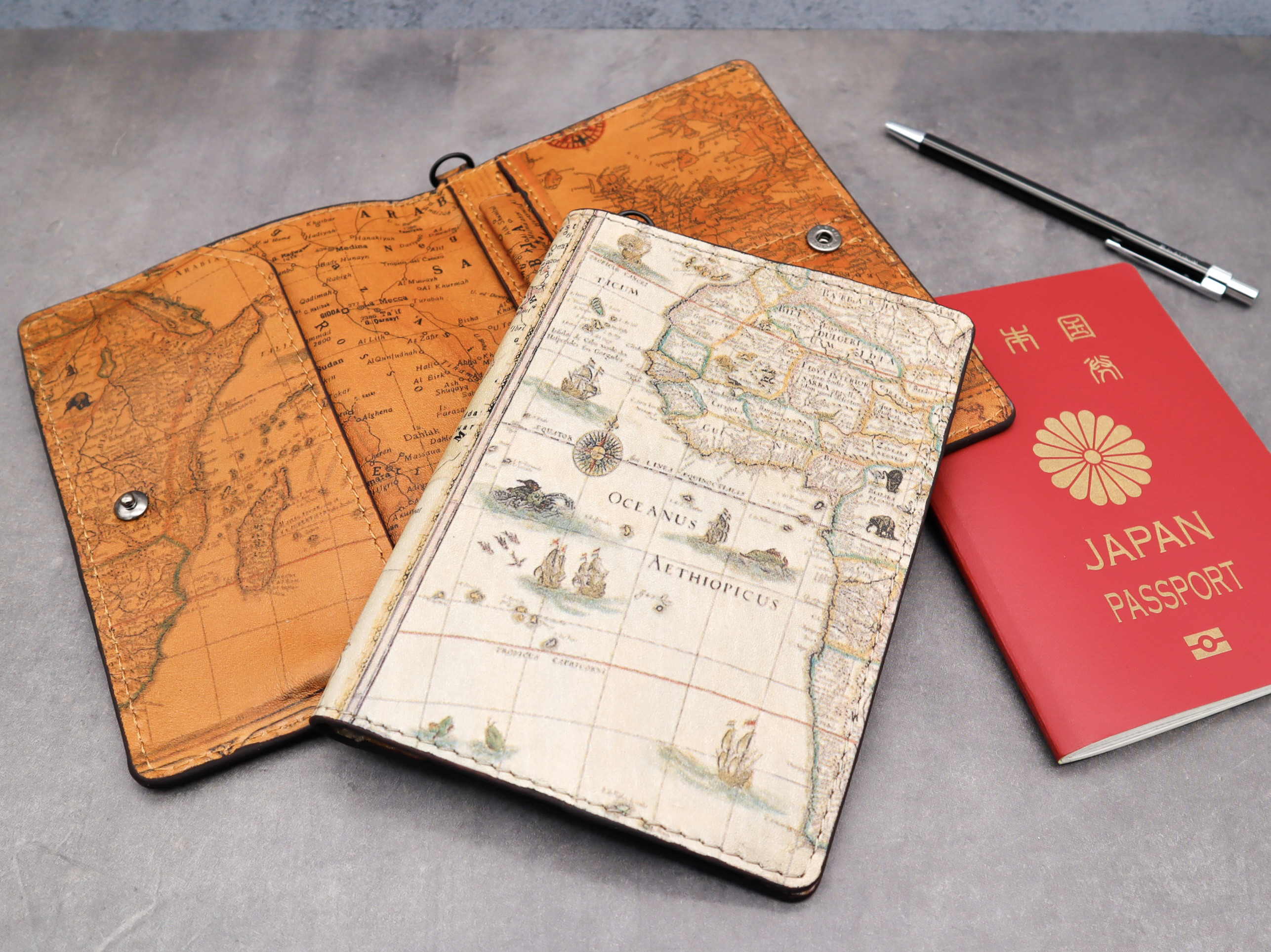 アンティーク調　通帳入れ　パスポート ハンドメイド　キャビネット　ヴィンテージ風