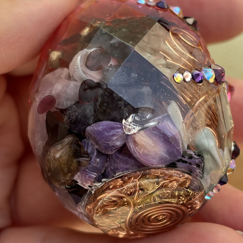 薔薇のお花のオルゴナイト☆世界三大ヒーリングストーン☆