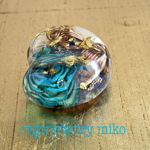 ピンクねこさん♥️オルゴナイト箸置き （箸置き型 お守り 幸運 成長  