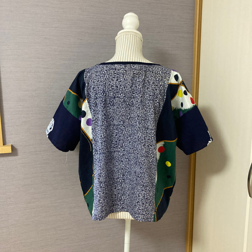 浴衣リメイク】チョウ柄 浴衣パッチワーク ゆったりサイズのTシャツ型 